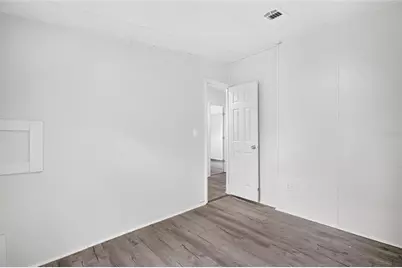 6766 NE 1st Place, Ocala, FL 34470 - Photo 23