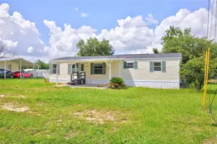 6766 NE 1st Pl, Ocala, FL 34470 - Photo 1