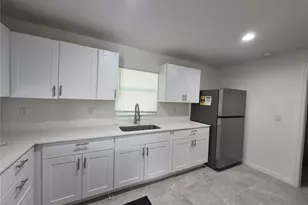 6 S Barbour St, Beverly Hills, FL 34465 - Photo 9