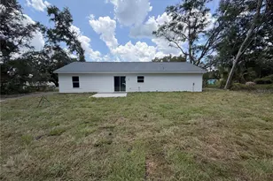 16683 SE 63 Ln, Ocklawaha, FL 32179 - Photo 5