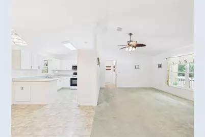 11236 N Rain Point, Inglis, FL 34449 - Photo 19