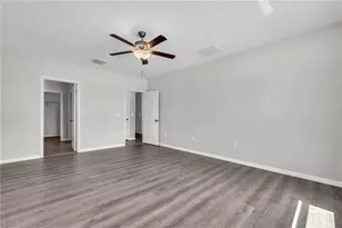 1739 Broad Winged Hawk Dr, Ruskin, FL 33570 - Photo 21