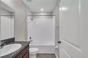 1739 Broad Winged Hawk Dr, Ruskin, FL 33570 - Photo 7