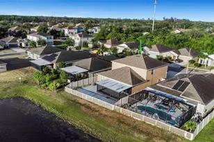 1739 Broad Winged Hawk Dr, Ruskin, FL 33570 - Photo 89
