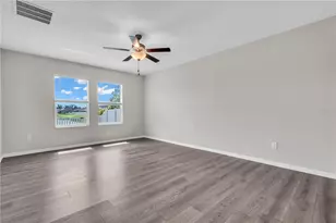 1739 Broad Winged Hawk Dr, Ruskin, FL 33570 - Photo 19