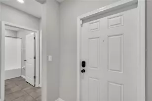 1739 Broad Winged Hawk Dr, Ruskin, FL 33570 - Photo 5