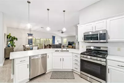 17843 SE 87th Bourne Avenue, The Villages, FL 32162 - Photo 9