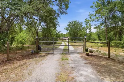 12143 NE 47th Place, Silver Springs, FL 34488 - Photo 5