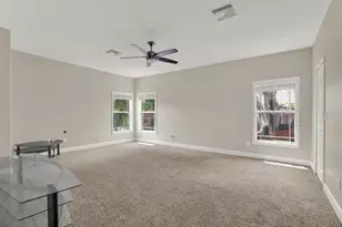 9137 Creedmoor Ln, New Port Richey, FL 34654 - Photo 39