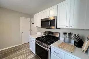 2913 Panchos Way, The Villages, FL 32162 - Photo 9