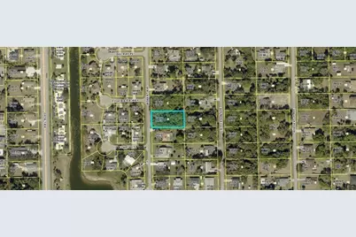 614 Robert Avenue, Lehigh Acres, FL 33936 - Photo 3
