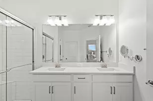 17127 Holly Wl Ave, Wimauma, FL 33598 - Photo 13