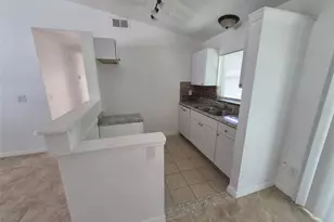 13678 SE 55th Ave, Summerfield, FL 34491 - Photo 7