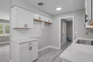8 S Osceola St, Beverly Hills, FL 34465 - Photo 11