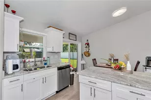 3535 SE 131st Pl, Belleview, FL 34420 - Photo 11
