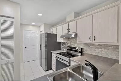 2462 SE 18th Circle, Ocala, FL 34471 - Photo 13