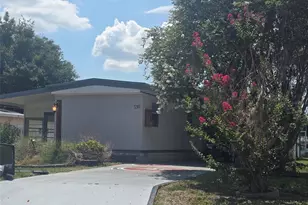 730 Royal Palm Ave, Lady Lake, FL 32159 - Photo 13