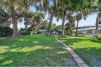 13200 E Highway 25, Ocklawaha, FL 32179 - Photo 27
