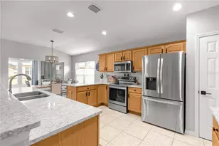 9155 SE 134th Pl, Summerfield, FL 34491 - Photo 11