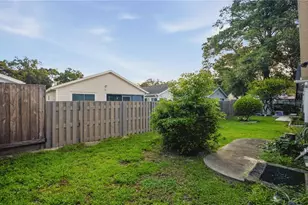 3925 NE 22nd St, Ocala, FL 34470 - Photo 11