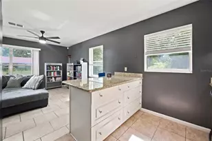 1850 NE 61st Pl, Ocala, FL 34479 - Photo 9