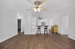 14210 NW Hwy 464B, Morriston, FL 32668 - Photo 11