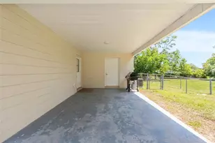 21545 SW Honeysuckle St, Dunnellon, FL 34431 - Photo 5