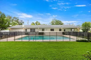 912 NE 17th Ct, Ocala, FL 34470 - Photo 35