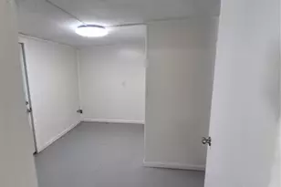 9 Michigan St, Beverly Hills, FL 34465 - Photo 11