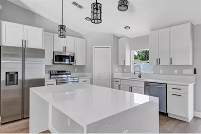 10415 SW 140th Avenue, Dunnellon, FL 34432 - Photo 9