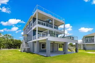 6812 Driftwood Dr, Hudson, FL 34667 - Photo 1