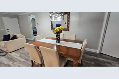 712 Artesia Avenue, The Villages, FL 32162 - Photo 3