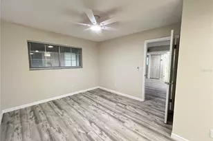 572 SE Fairways Ln, Ocala, FL 34472 - Photo 13