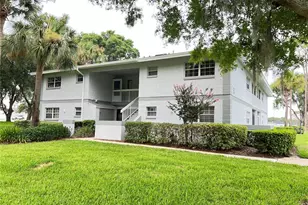 572 SE Fairways Ln, Ocala, FL 34472 - Photo 1