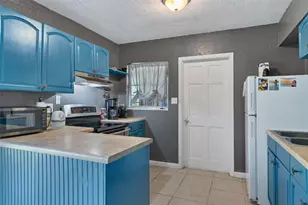 8668 N Elmtree Ave, Crystal River, FL 34428 - Photo 9