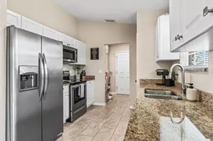 8 Juniper Loop Dr, Ocala, FL 34480 - Photo 11