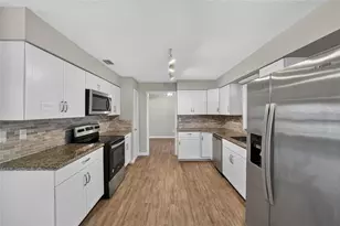 2421 NE 57th Pl, Ocala, FL 34479 - Photo 17