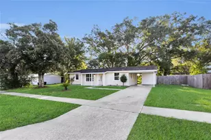 14721 SW 35th Terrace Rd, Ocala, FL 34473 - Photo 1