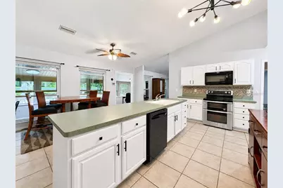16758 SE 181st Terrace, Weirsdale, FL 32195 - Photo 25