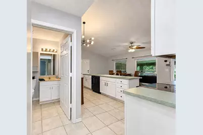 16758 SE 181st Terrace, Weirsdale, FL 32195 - Photo 19