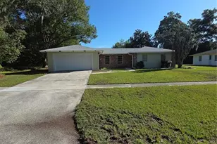 9091 N Golfview Dr, Citrus Springs, FL 34434 - Photo 1