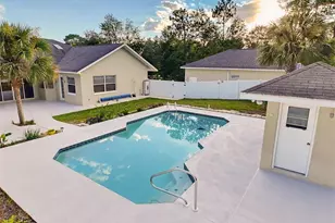 1709 W Pine Ridge Blvd, Beverly Hills, FL 34465 - Photo 9