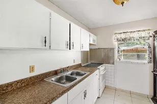 3805 S Tampa Ave, Orlando, FL 32839 - Photo 5