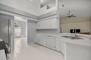 10716 SW 53rd Cir, Ocala, FL 34476 - Photo 11
