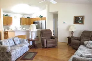 11588 SW 139th Pl, Dunnellon, FL 34432 - Photo 3