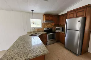 21771 SE 62nd St, Morriston, FL 32668 - Photo 13