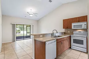 1701 SE 24th Rd, Ocala, FL 34471 - Photo 9