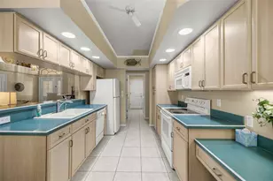 2059 W Tall Oaks Dr, Beverly Hills, FL 34465 - Photo 11