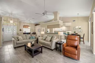 2059 W Tall Oaks Dr, Beverly Hills, FL 34465 - Photo 5