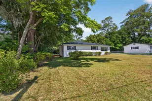 1220 NE 16th Ave, Ocala, FL 34470 - Photo 3